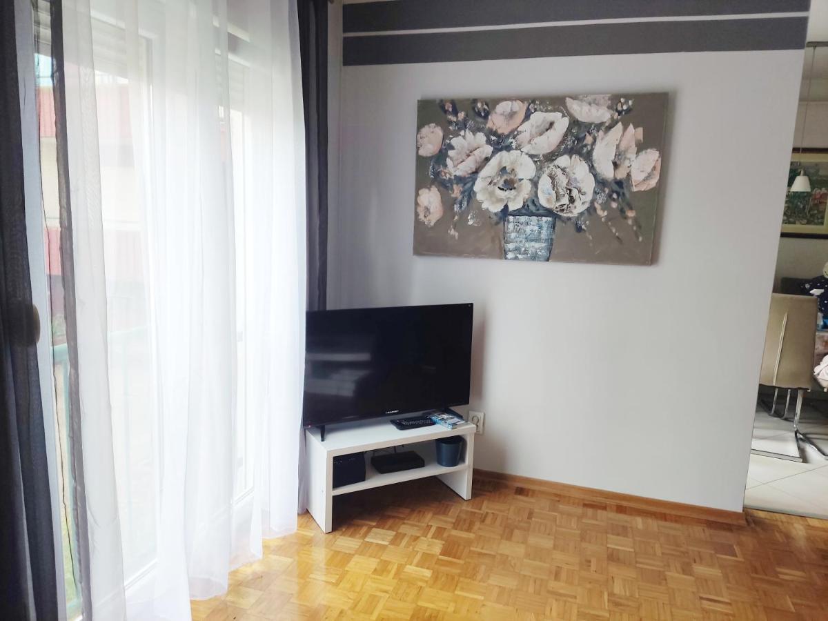 Marko Pula Buitenkant foto